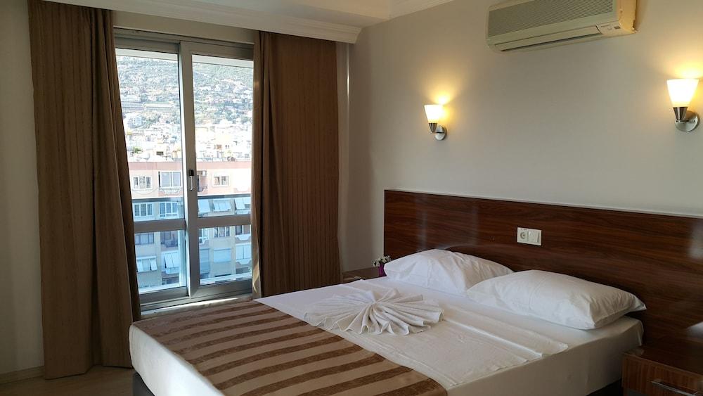 אלאניה Midi Suites & Hotels מראה חיצוני תמונה