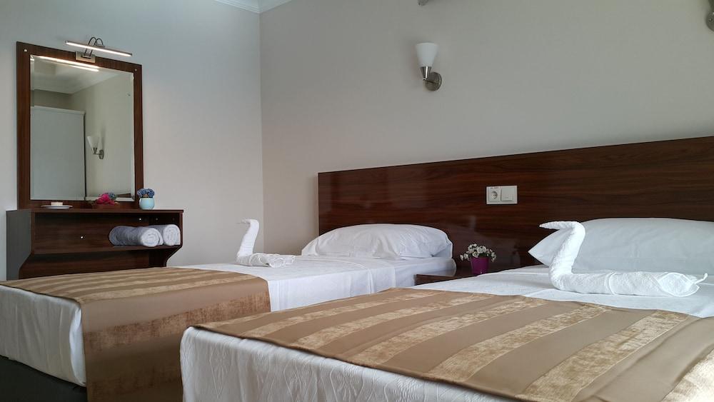 אלאניה Midi Suites & Hotels מראה חיצוני תמונה